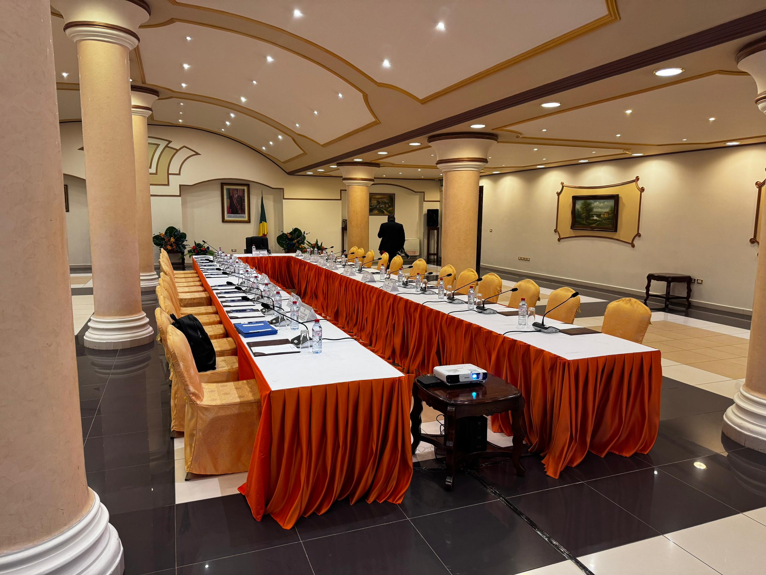 公信全球能源行业应用 | 以专业c7娱乐游戏的解决方案，构建高效会议协作平台